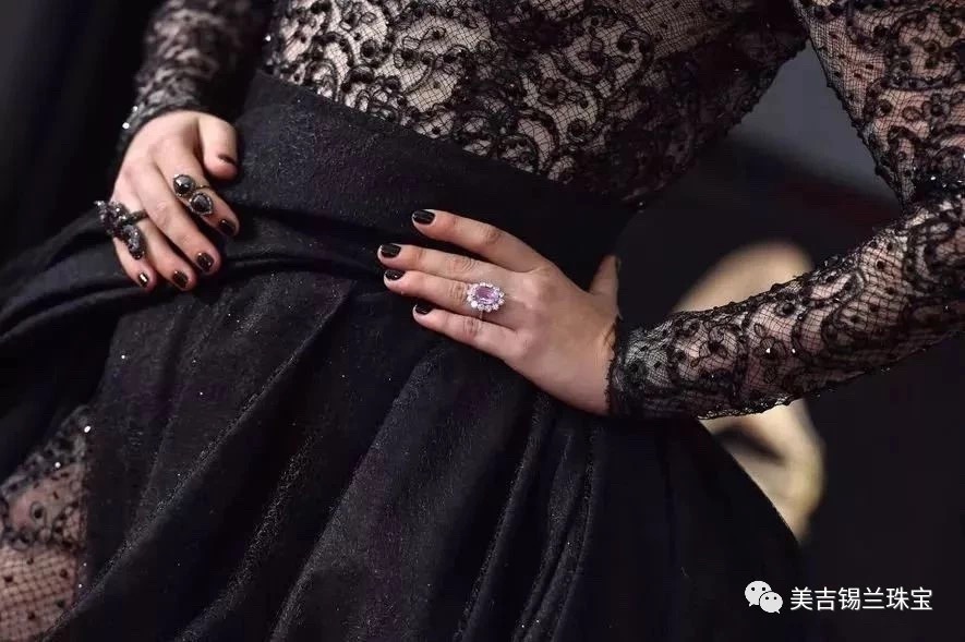 彩宝裸石定制婚戒,哪些珠宝明星戴过