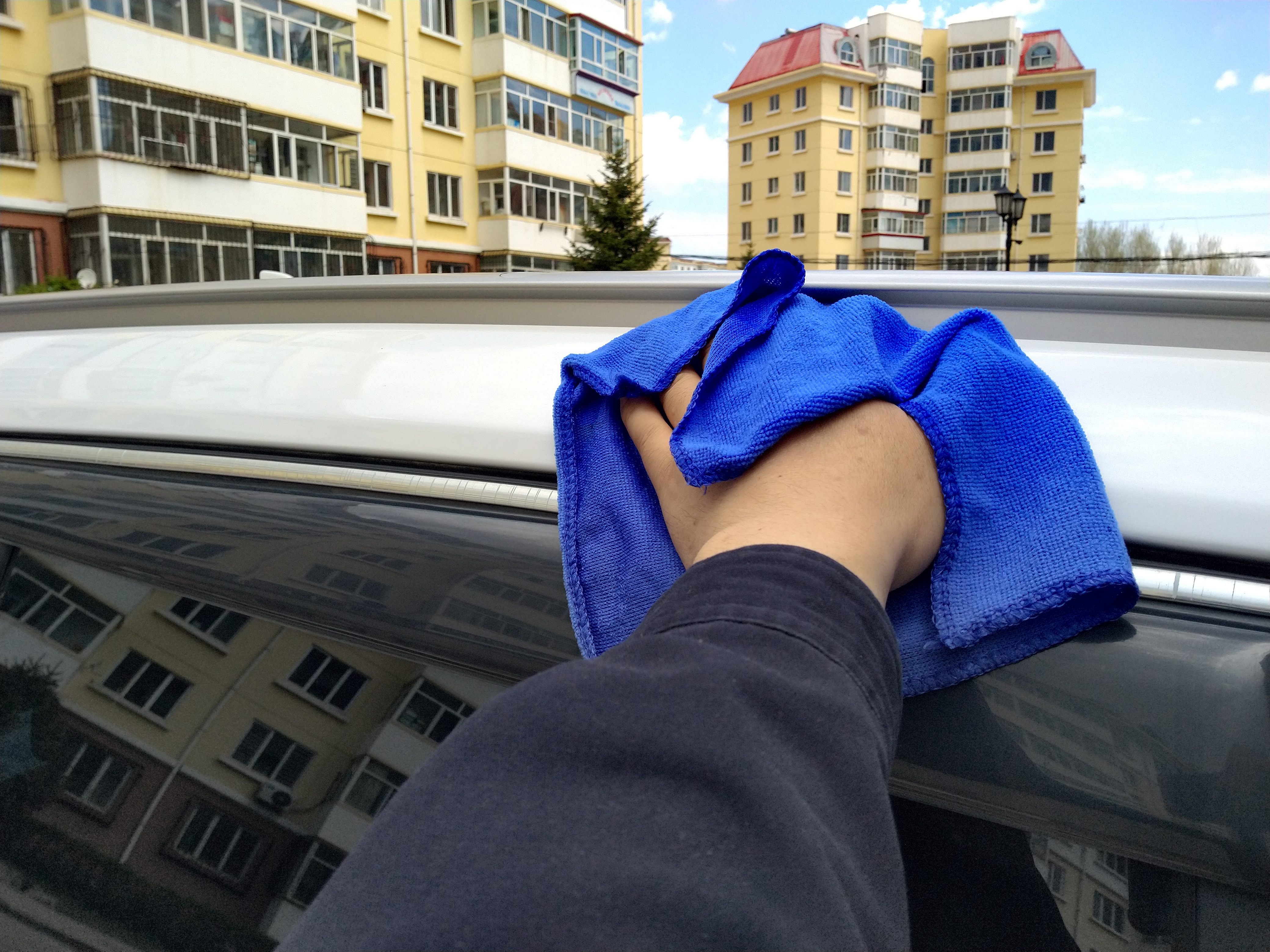 汽车漆面保养镀晶还是镀膜好,汽车漆面镀膜视频教程