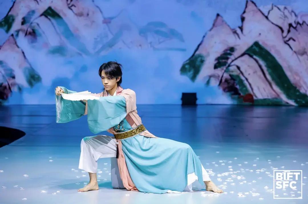 2021年清华服装设计毕业秀,中国优秀的服装设计毕业秀