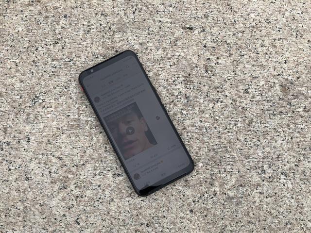 努比亚红魔3外屏,努比亚红魔3s外屏