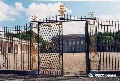 中国女人在欧洲被尊为圣母,被欧洲人尊为圣母的中国女人