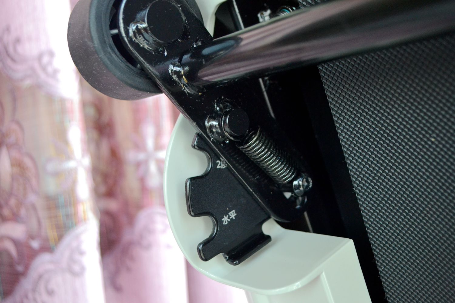 因为老罗入坑！入手了野小兽P30跑步机，坚持了半个月谈谈感受