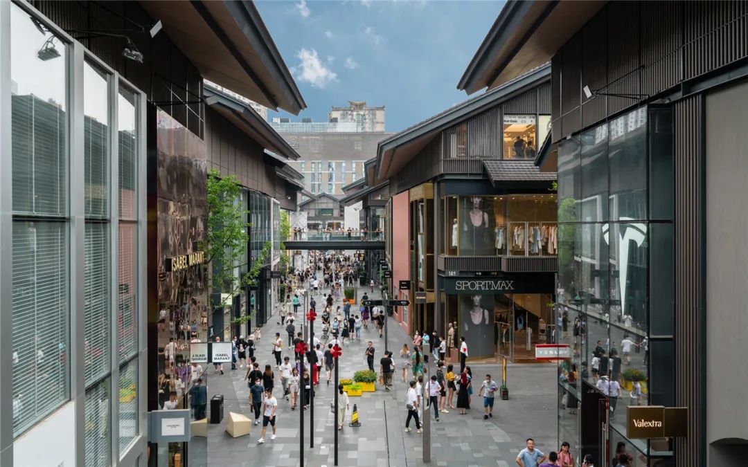 沙坪坝龙湖金沙天街入驻品牌分布,金沙天街优缺点