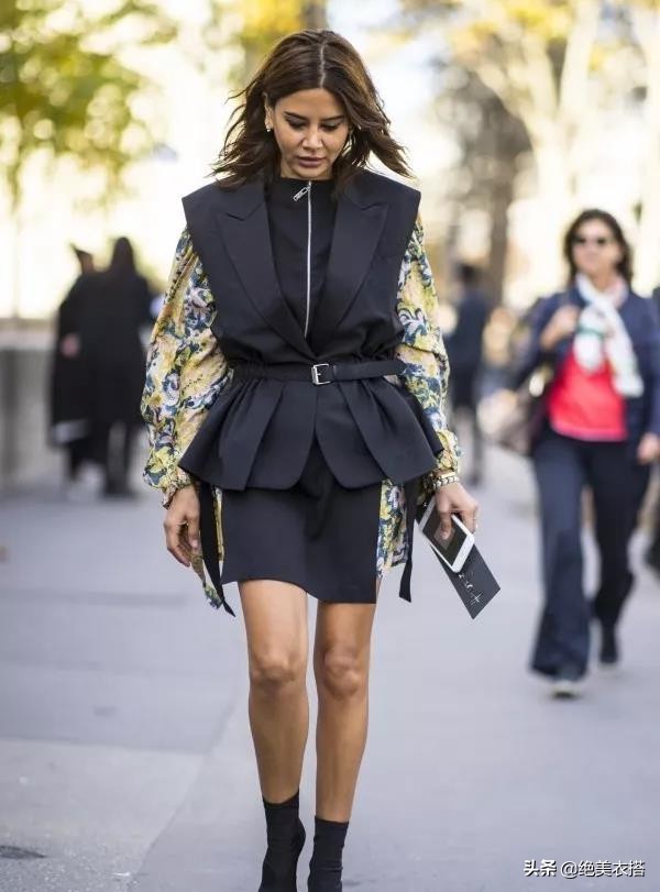 今年的时尚款马甲,今年秋爆款马甲