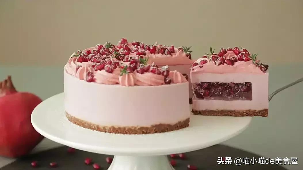 它火遍韩国私房圈，红宝石奶油芝士蛋糕，咬一口得多少钱？