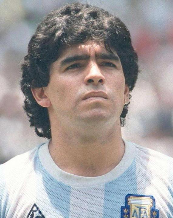 又一个巨星陨落完整视频,又一位巨星陨落完整视频