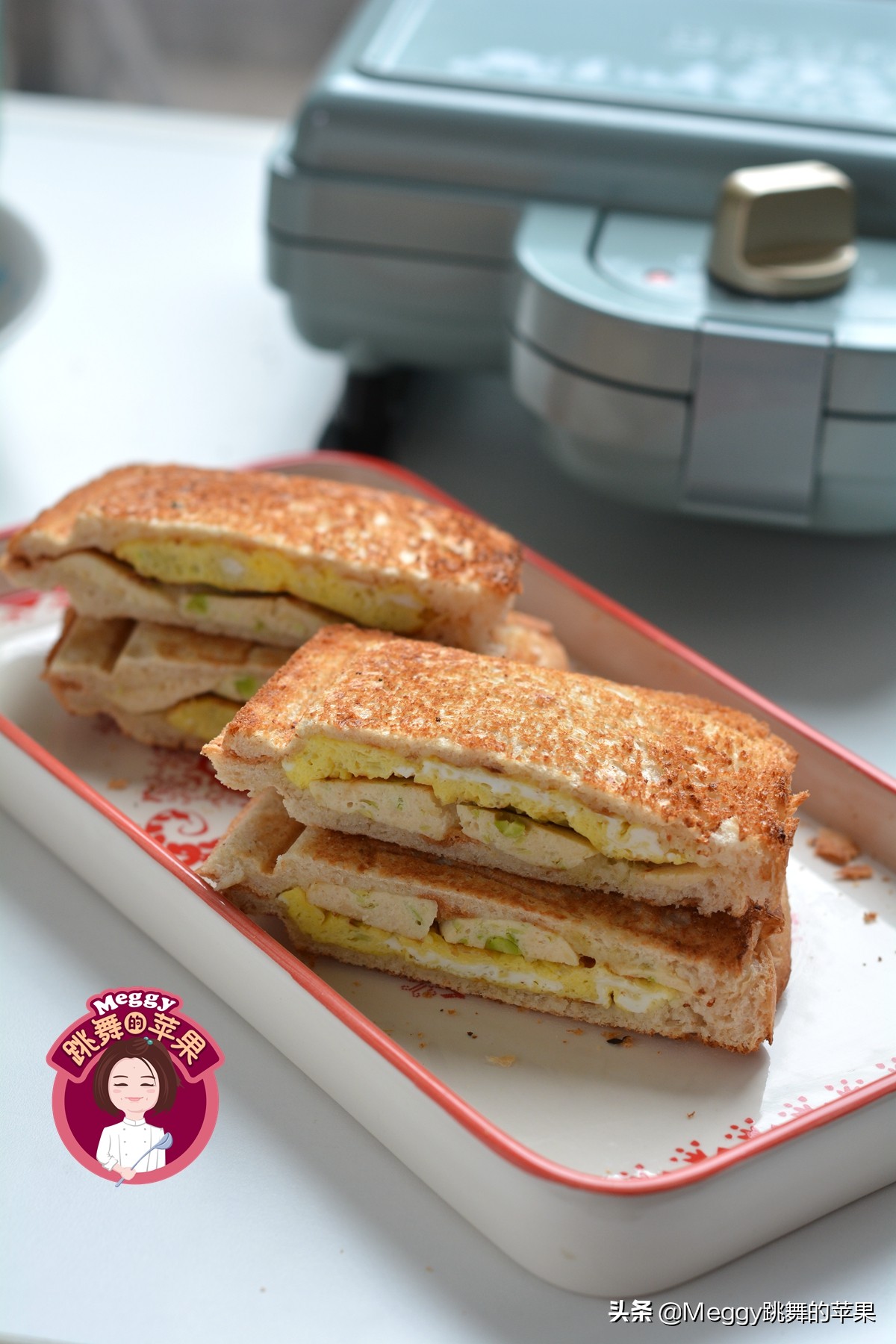 用面包机做烫面吐司,用面包机的一键吐司做完美早餐