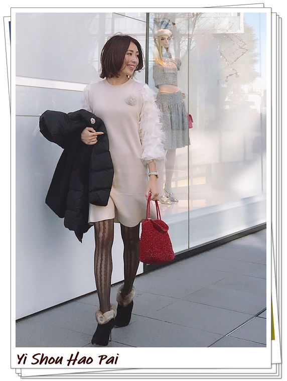 Moncler蒙口羽绒服时尚潮流,moncler蒙口羽绒服拼接