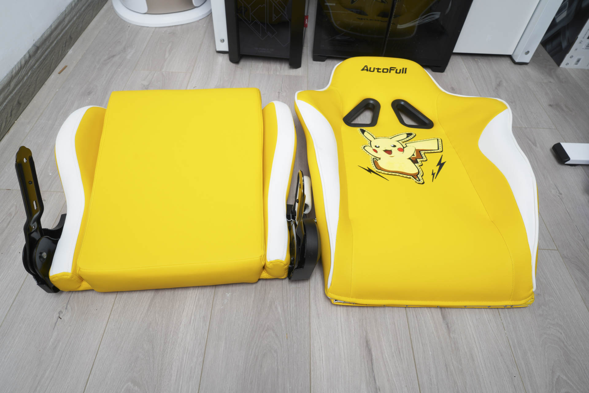 傲风皮卡丘电竞椅多少钱,傲风电竞椅皮卡丘2.0