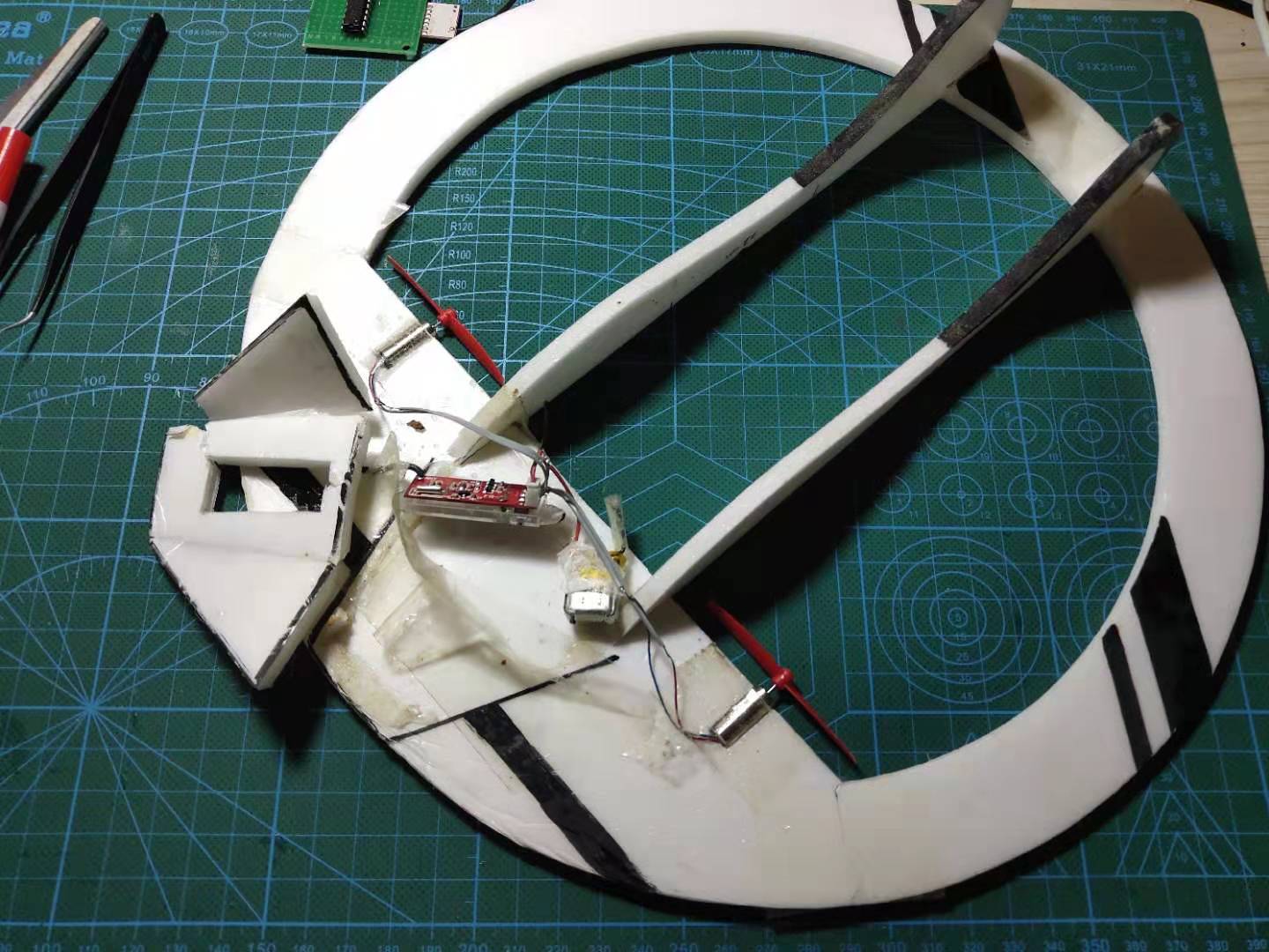 自制遥控飞机需要哪些材料,遥控飞机的遥控器自制