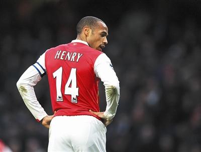 球星退役泪目瞬间,讲不出再见加内特退役视频