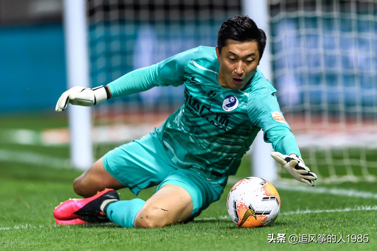 大连足球队0比8,大连2002年足球名单