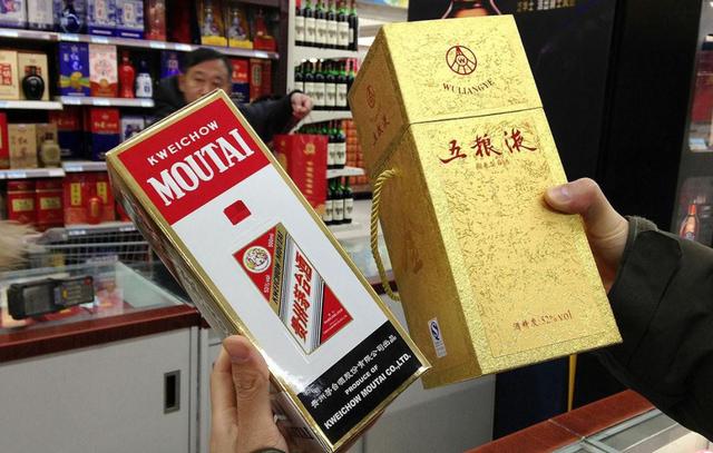 江小白是如何从神坛跌落的,从一夜爆红到无人问津年销30亿