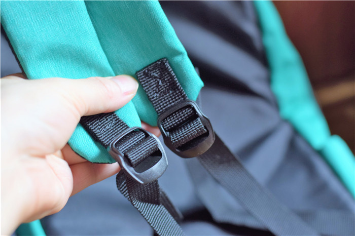 小米背包为什么这么受欢迎,小米极简都市背包一代和二代