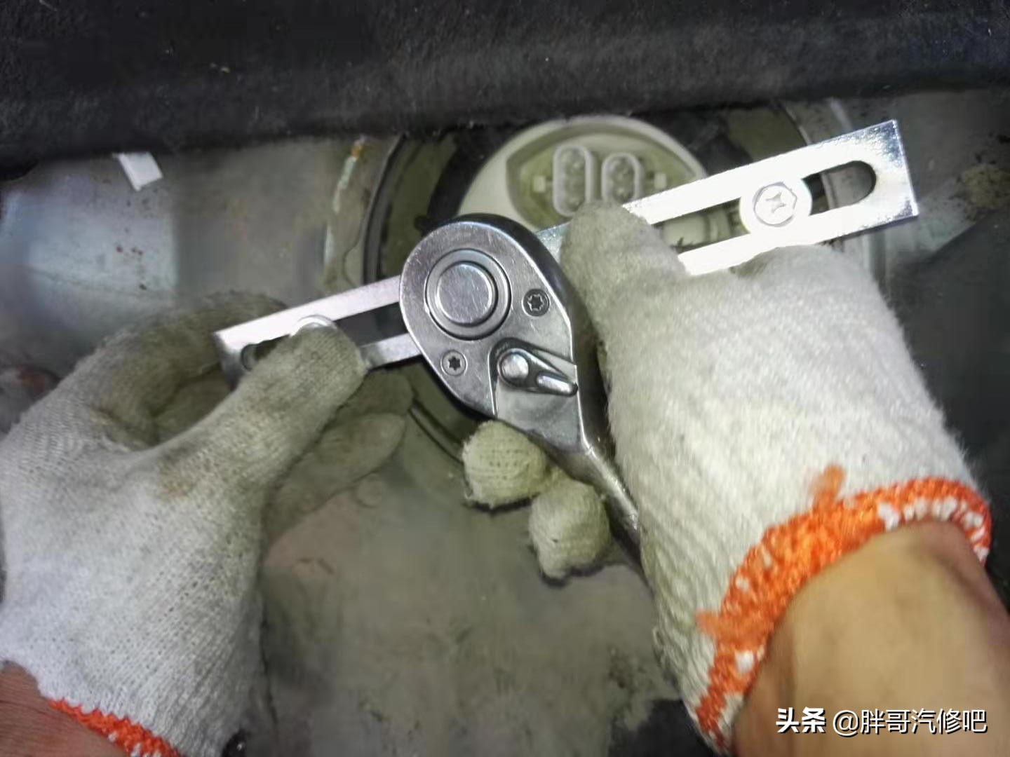 19年蓝鸟难启动很抖,2004年老蓝鸟