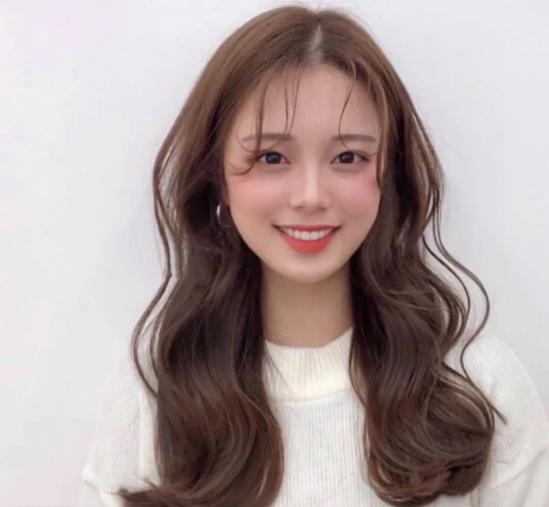 适合大脸的卷发发型女最新,大脸卷发发型翻车