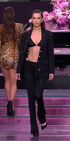 爱徒送绿帽，打助理撕同行，横行34年，老米有多牛就有多拽