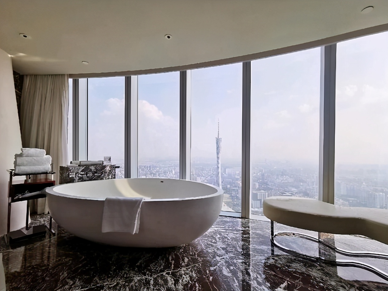 2020年适合广州“名媛群”开房开趴的酒店指南