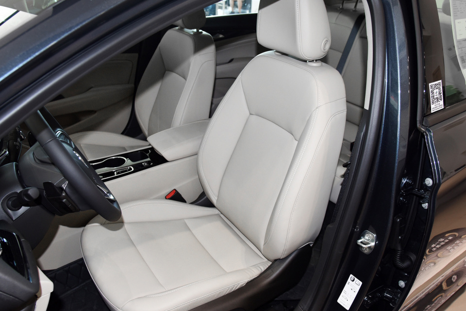 别克君威跌破16万元,别克君威销量为什么下滑