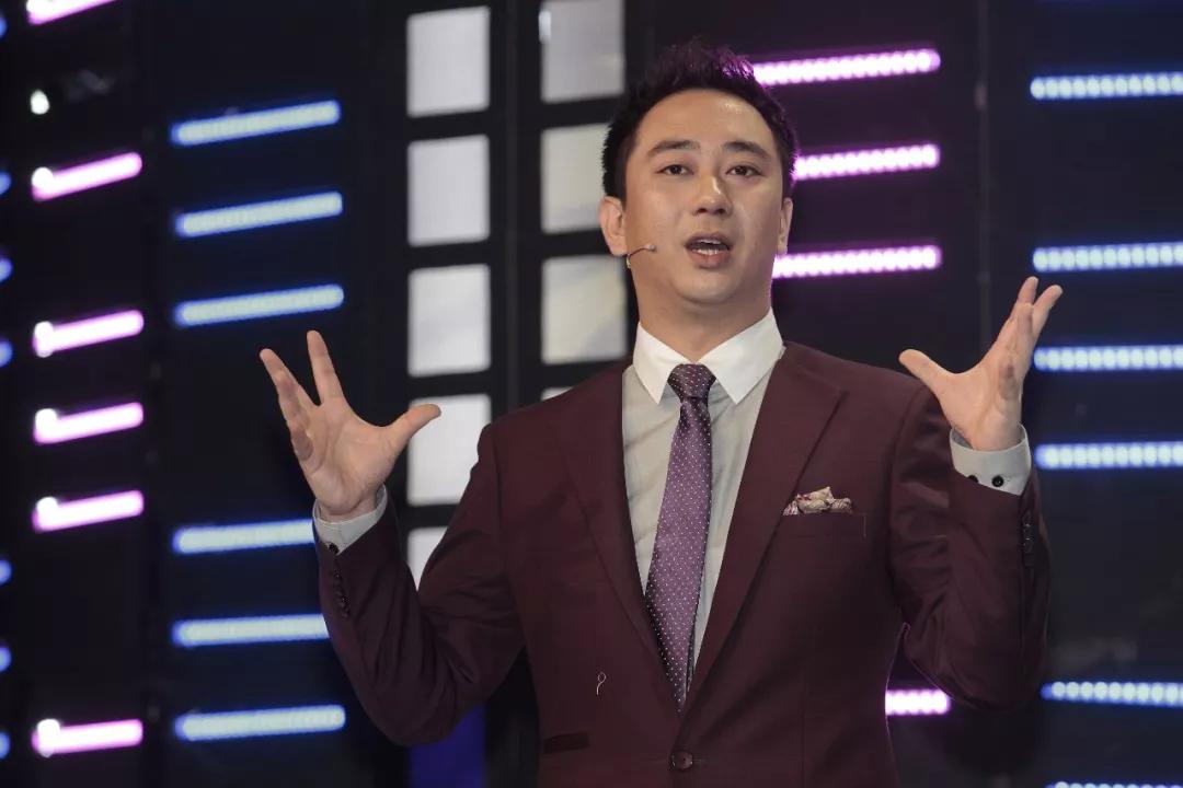 李诞很火吗,李诞谈跟王自健