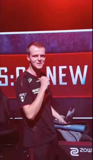 职业比赛csgo找不到c4,2019csgo柏林major