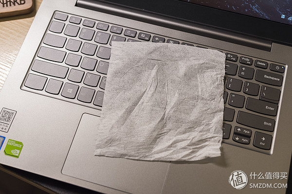 怎么清理笔记本电脑的灰尘,笔记本电脑太慢了怎么清理