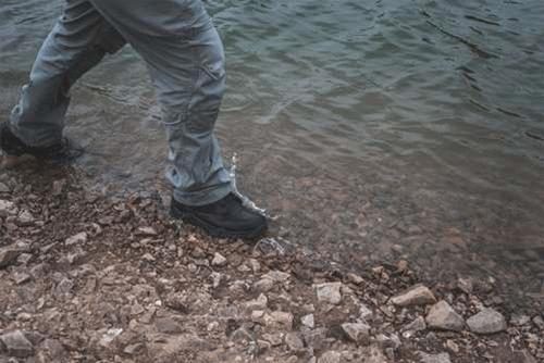 户外达人穿搭,战术靴冬季测评