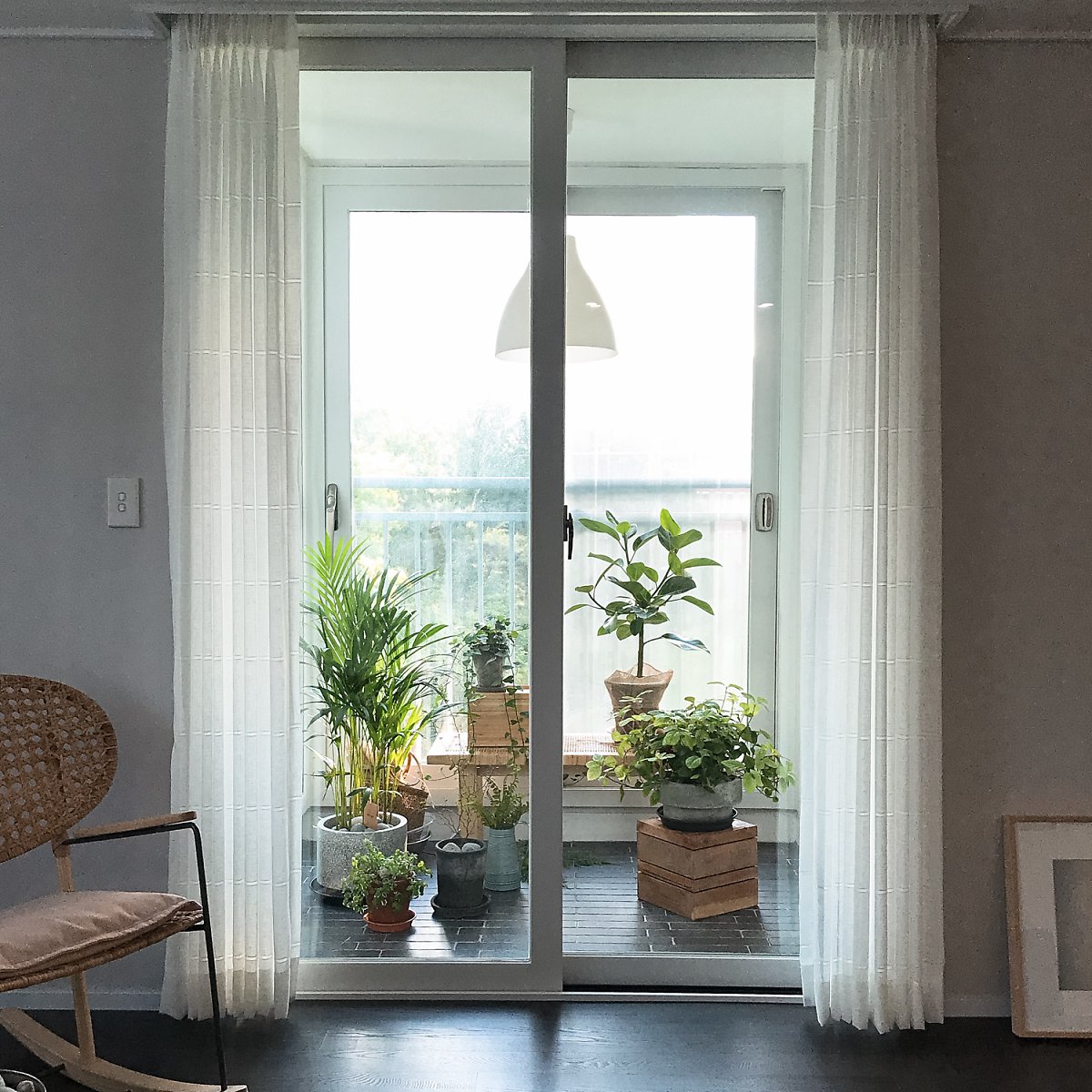 两个阳台连在一起户型,2个阳台2个露台