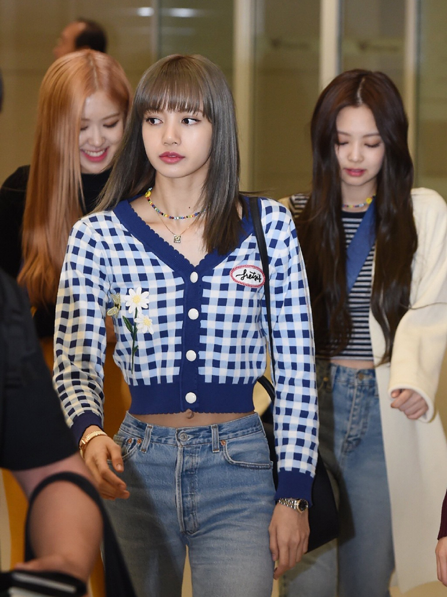 blackpink穿搭黑配粉,blackpink冬天同款穿搭
