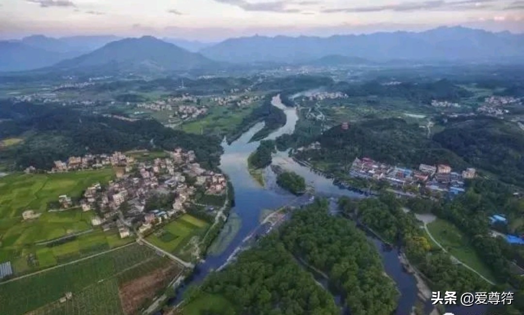 古代灵渠水利工程,灵渠与长城