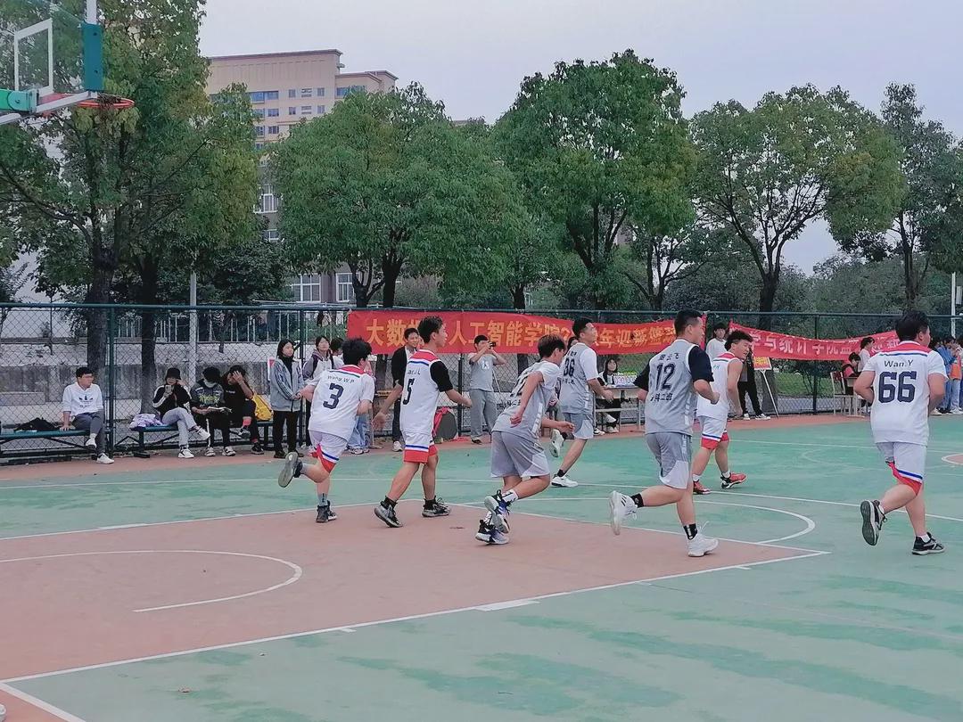 信阳学院破不破,信阳学院鼎盛