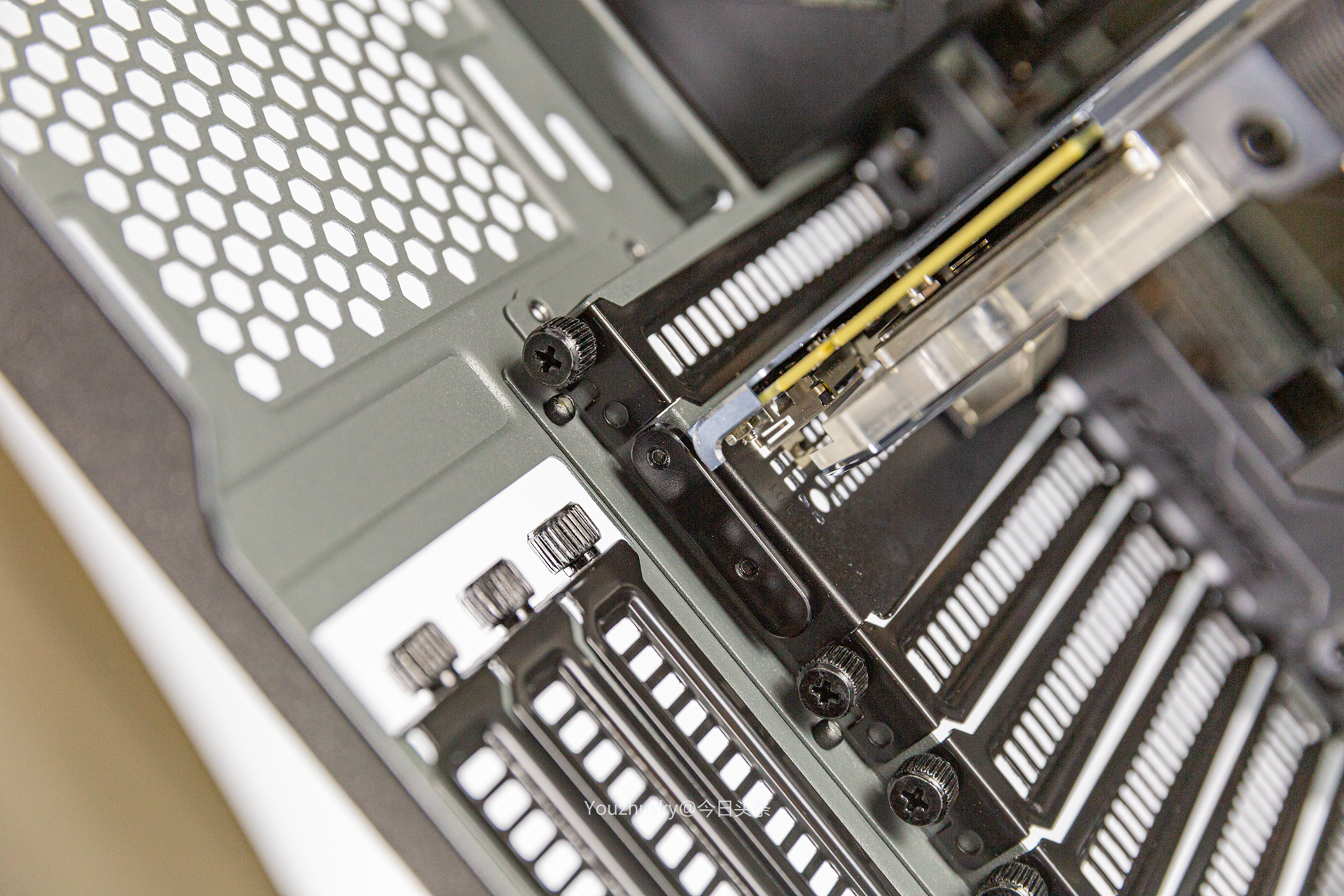 追风者和恩杰水冷,追风者旗舰风冷