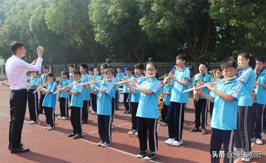 建党百年学校组织的迎七一活动,邓州市庆祝建党100周年活动选拔赛