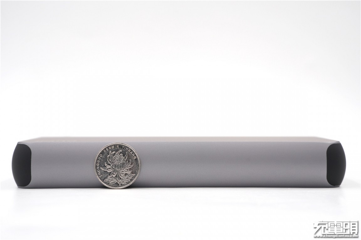 绿巨能充电器快充测评,绿巨能22.5瓦充电器