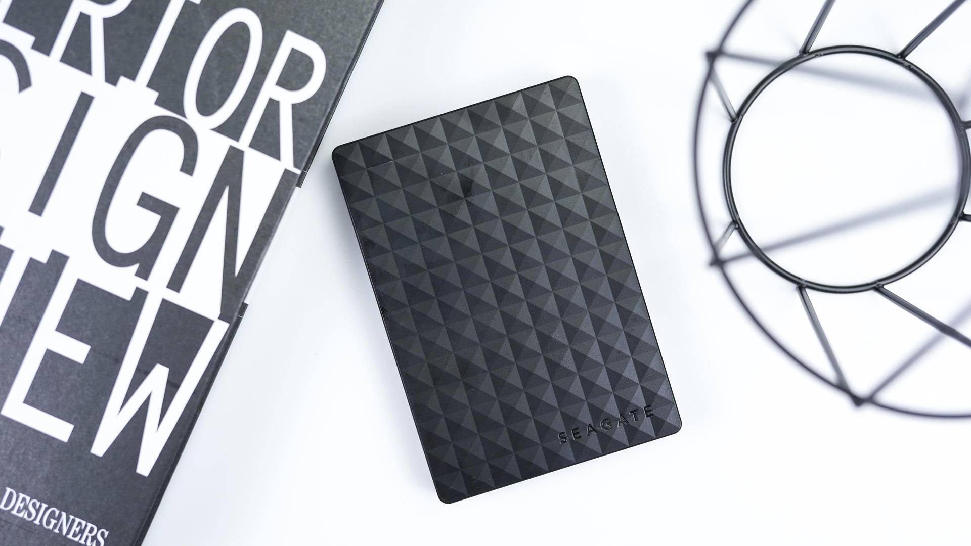 希捷硬盘数据存储哪个比较靠谱,希捷移动硬盘的评测