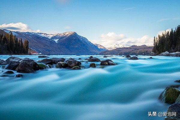 去*疆新**要注意的几件事，现在为你详细解答