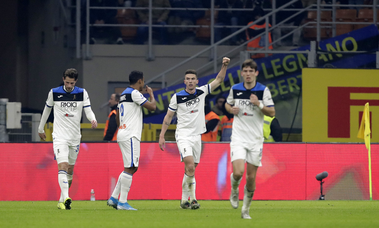 意甲复兴欧冠4强,小世界杯的意甲有多强