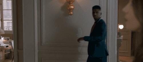 无知还是傲慢？美国土锤妞在巴黎镀金，教教法国人怎么做网红营销