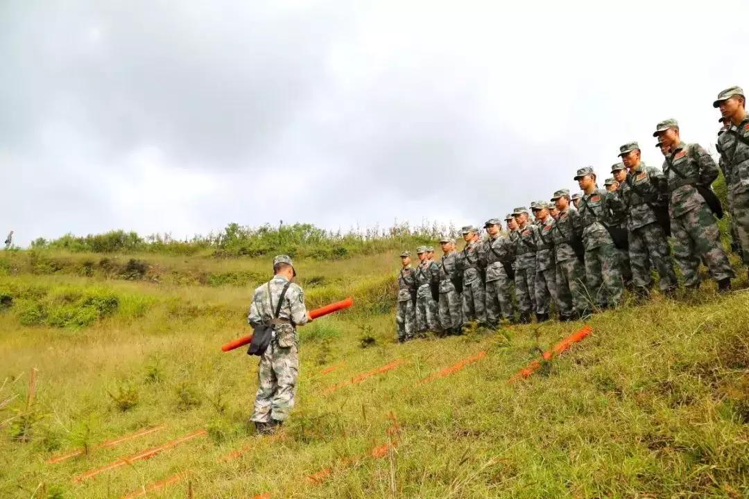一个人可以长得多丑,一个人最帅的时候是什么心态