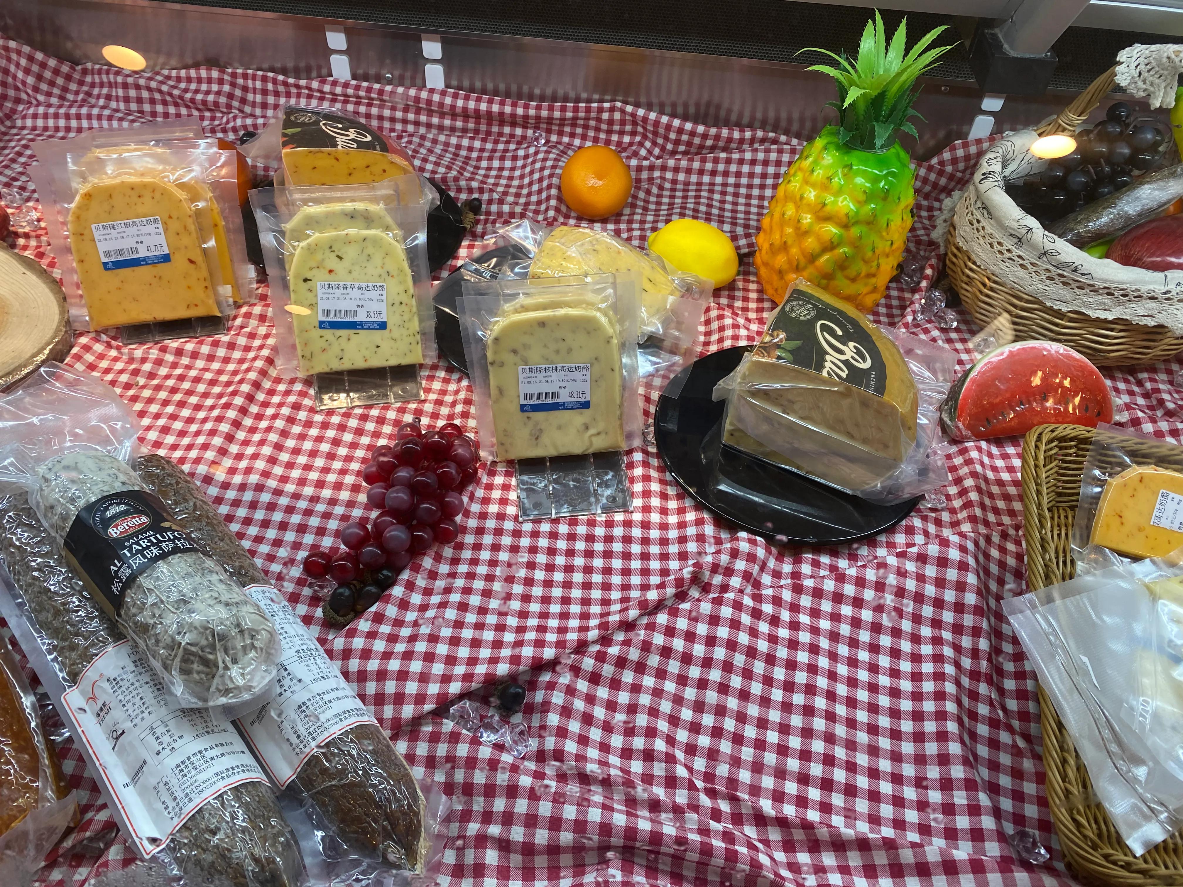 西班牙国宝级美食火腿,哪种西班牙火腿又便宜又好吃