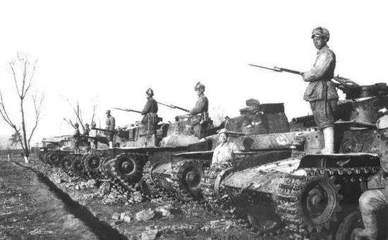 李奇微被志愿军打败过吗,李奇微反击歼灭多少志愿军