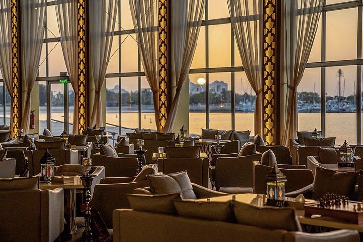 世界唯一8星级宾馆,最梦幻浪漫野奢酒店