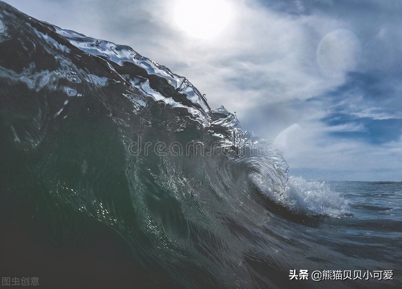 假期随笔30字初中,假期随笔500字主要写哪些内容