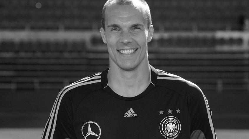 世界足坛绿茵场上的猝死瞬间,足球球员因心脏病退役的有哪些