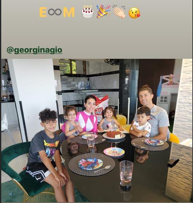 c罗洗发水广告,c罗代言新清扬洗发水视频