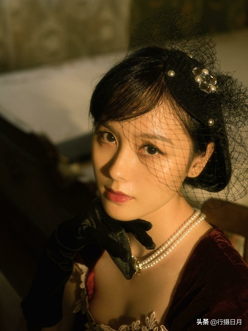 花落夕阳，几时休？陌路潇湘，几轮回？