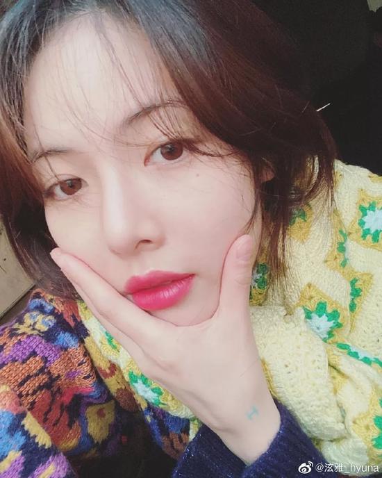 泫雅点痣位置,泫雅泪痣纹身