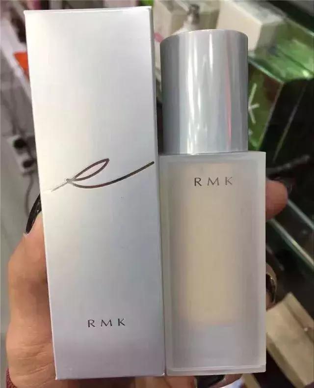 夏天什么牌子的粉底最好,夏季什么大牌粉底液好用