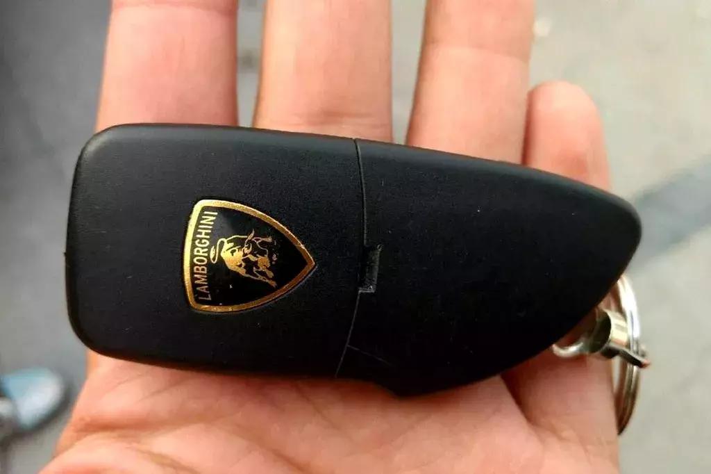 意大利车的优点和缺点,意大利车比较冷门最安全的车