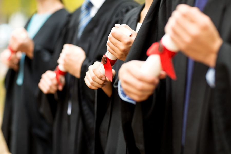 毕业生选择新一线城市的优势,本科毕业生城市吸引力排行